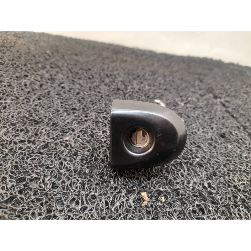 Recambio de bombin puerta delantera izquierda para nissan juke (f15) kuro referencia OEM IAM   