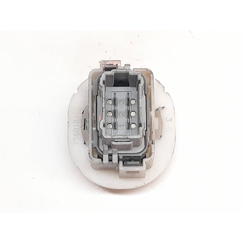 Recambio de mando elevalunas delantero derecho para renault megane ii berlina 3p extreme referencia OEM IAM 3